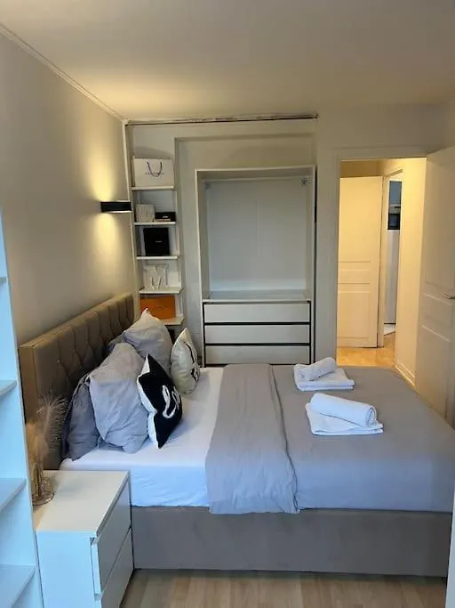 Apartment Vue Tour Eiffel Trocadero
